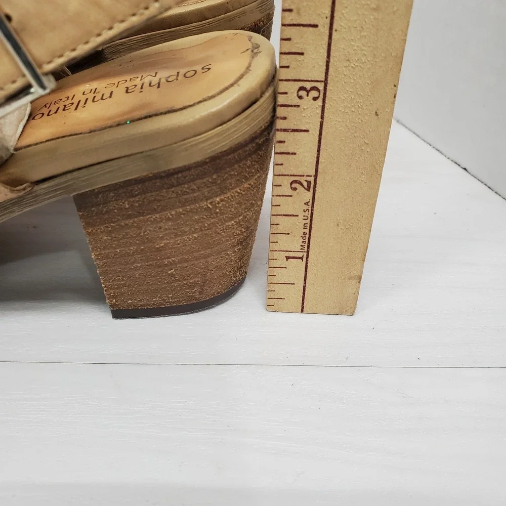 Sophia Milano Sandal Size 8 Leather Sling Back Open Toe Sandal‎ Camel Tan Color